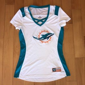Dolphins ladies T - fun and flattering! Sz S